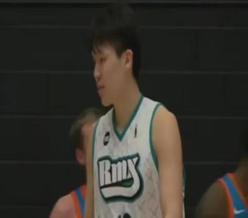 萨姆纳狂揽,分仅一步之,遥三双,皇冠体育app下载,皇冠体育官网,澳门皇冠体育,bet皇冠体育在线